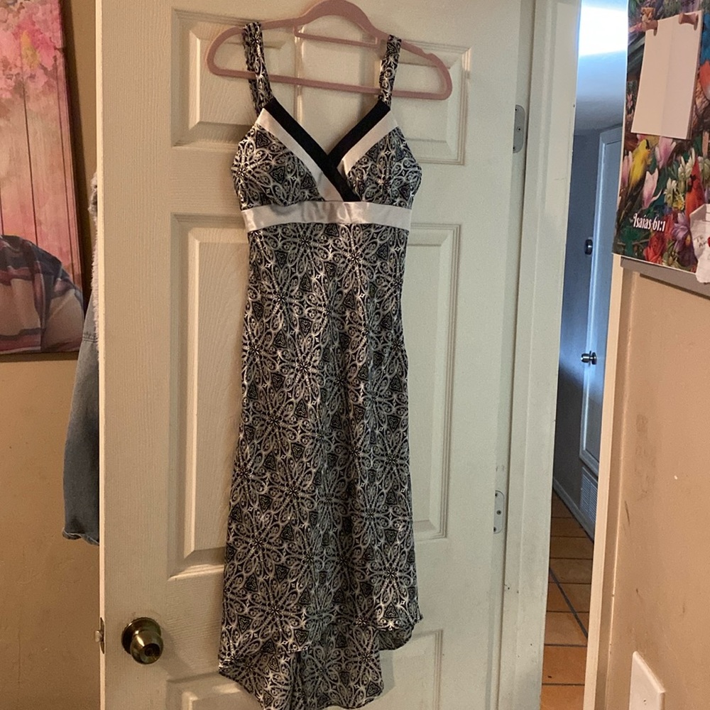 Alyn Paige patterned dress